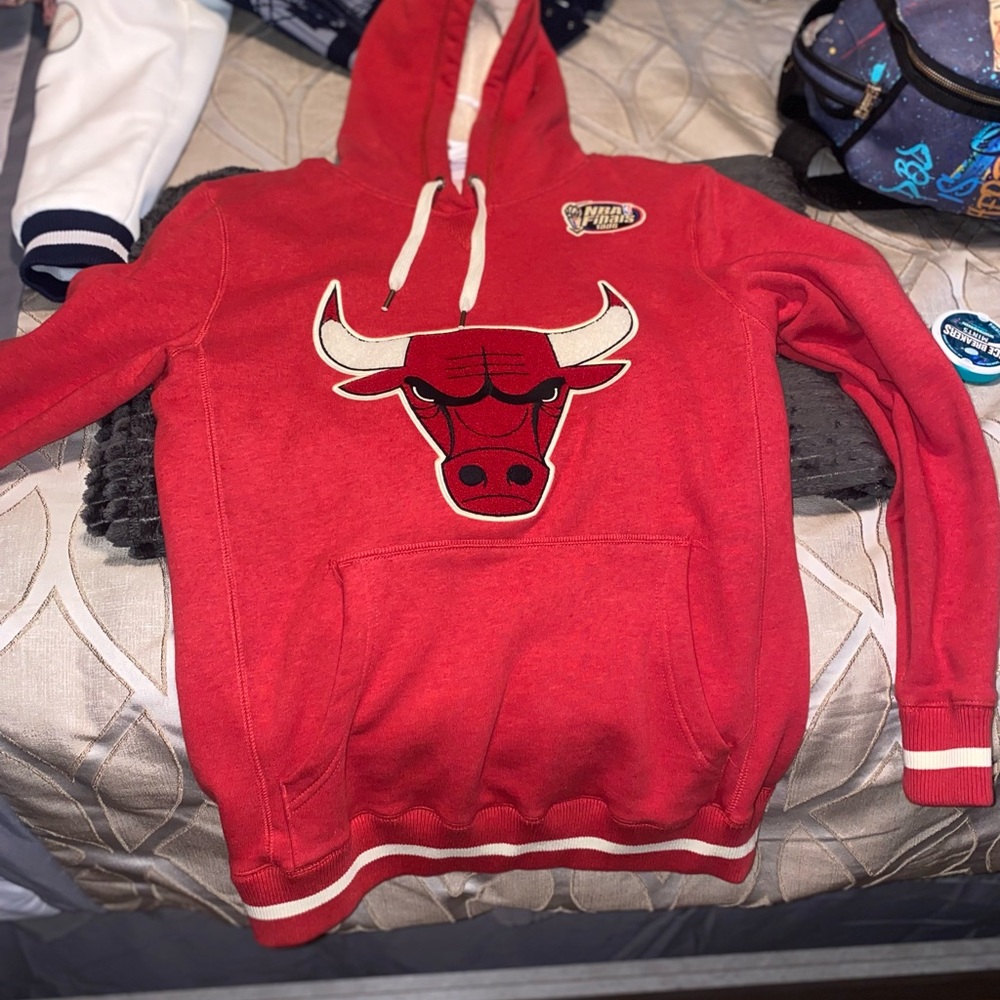 Bulls fur hoodie